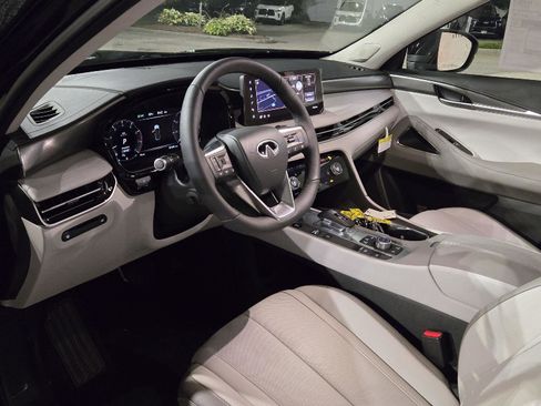 New 2026 INFINITI QX60 Luxe w/ Cargo Package image 5