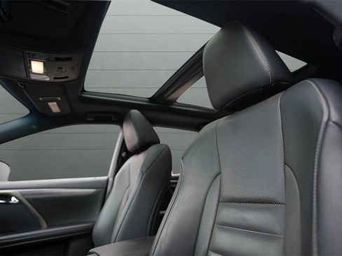 Used 2019 Lexus RX 450h F Sport image 29