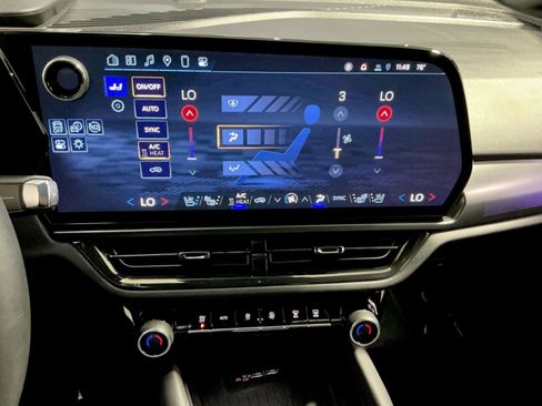 New 2025 Chevrolet Equinox EV RS w/ Active Safety Package 3 image 29