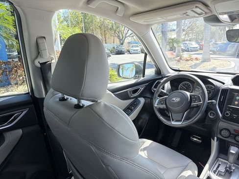 Used 2022 Subaru Forester Premium w/ Popular Package #2 AWD/4WD image 17