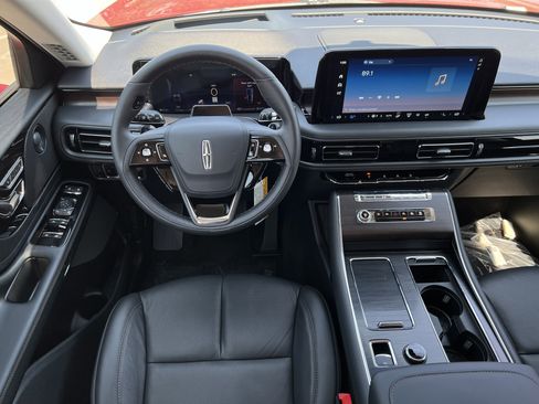 New 2025 Lincoln Aviator Reserve w/ Jet Appearance Package image 16