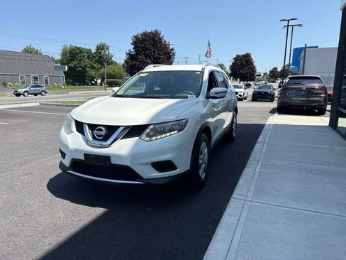 Used 2016 Nissan Rogue S w/ Appearance Package FWD image 6