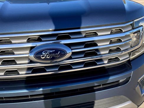 Used 2018 Ford Expedition Max Limited w/ Equipment Group 302A image 29