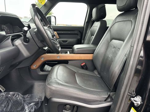 Used 2023 Land Rover Defender 110 X image 22