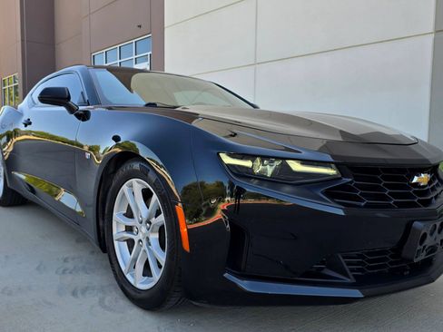 Used 2021 Chevrolet Camaro LS RWD image 4