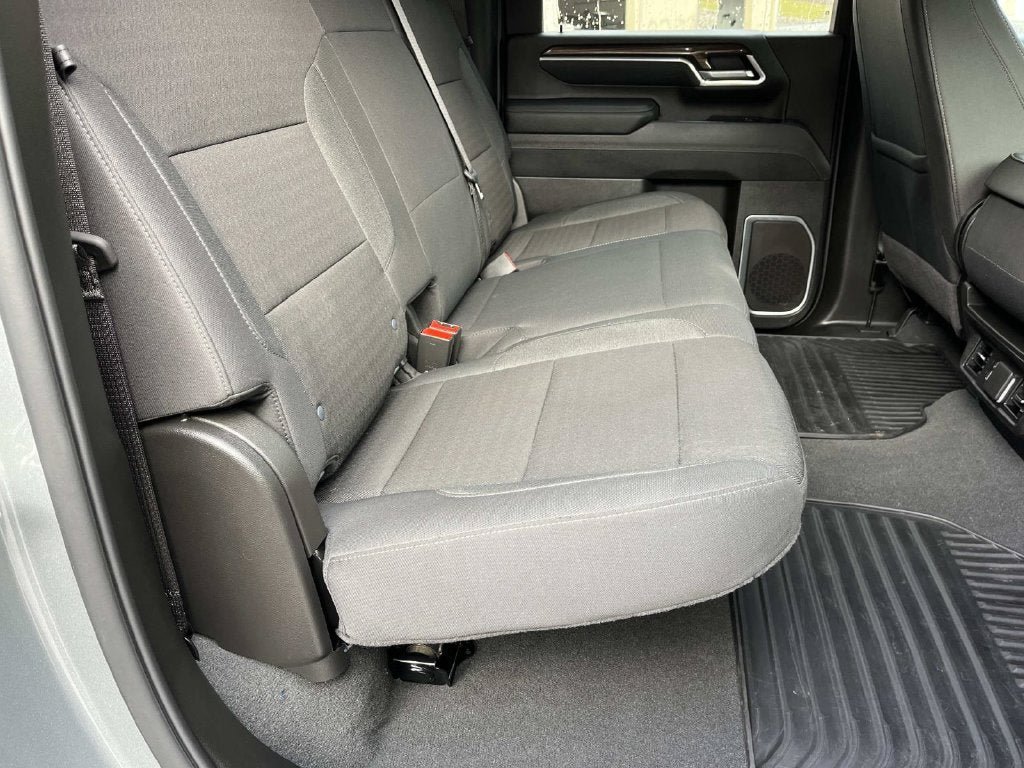 Used 2026 Chevrolet Silverado 2500 LT AWD/4WD image 21