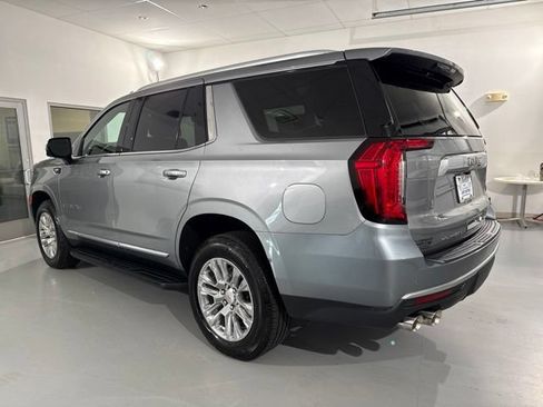 Used 2023 GMC Yukon Denali AWD/4WD image 5
