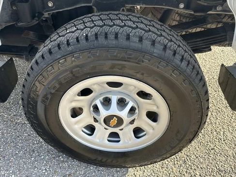 Used 2024 Chevrolet Silverado 3500 W/T w/ WT Convenience Package image 14