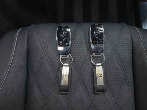 Used 2026 Mercedes-Benz Maybach GLS 600 image 83