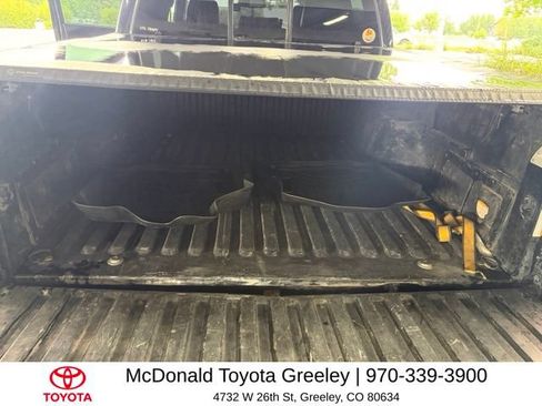 Used 2016 Toyota Tacoma TRD Off-Road AWD/4WD image 17