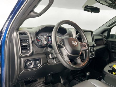 Used 2024 RAM 2500 Tradesman w/ Chrome Appearance Group image 10