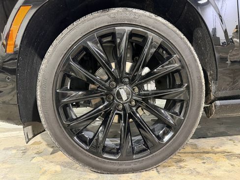 Certified 2026 Cadillac Escalade Sport w/ LPO, ONYX Package AWD/4WD image 9