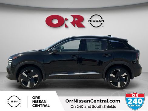 New 2026 Nissan Kicks SR w/ SR Premium Package FWD image 8