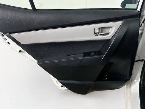 Used 2017 Toyota Corolla LE FWD image 25