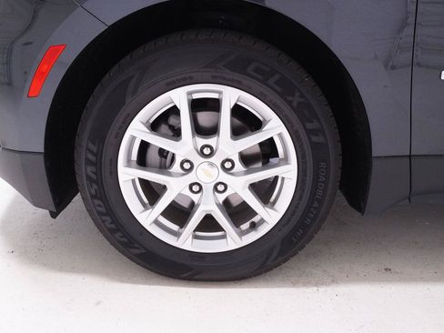 Used 2022 Chevrolet Equinox LT FWD image 40