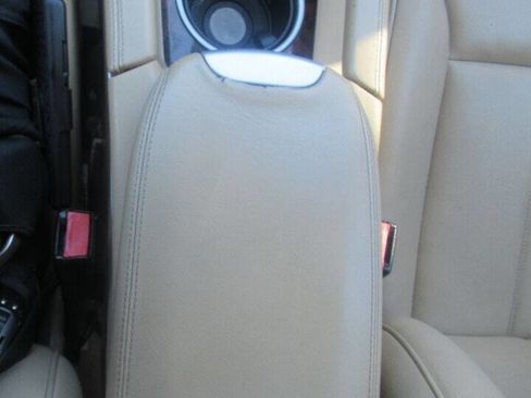 Used 2011 Mercedes-Benz GL 450 4MATIC image 33