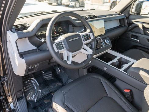 New 2025 Land Rover Defender 130 S image 11