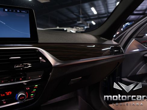 Used 2021 BMW 530i image 34