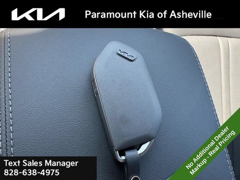 New 2026 Kia Sorento S w/ S Panoramic Sunroof Package FWD image 28