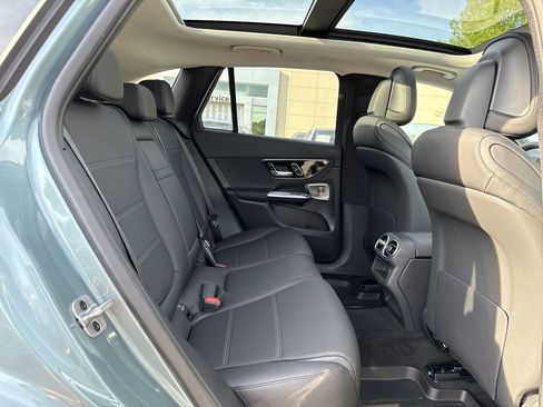 New 2025 Mercedes-Benz GLC 350e 4MATIC image 17