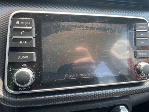 Used 2020 Nissan Kicks SV FWD image 14