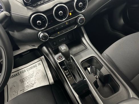 Used 2025 Nissan Sentra SV image 36