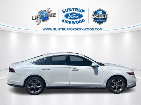 Used 2024 Honda Accord EX image 8