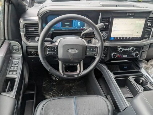 New 2026 Ford F250 Platinum AWD/4WD image 9