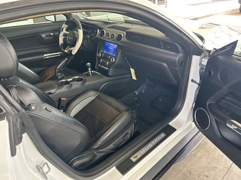Used 2020 Ford Mustang GT Premium w/ GT Performance Package RWD image 25