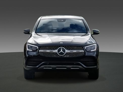 Used 2021 Mercedes-Benz GLC 300 4MATIC Coupe image 6