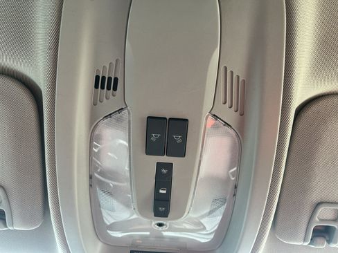 Used 2014 Chevrolet Equinox LT w/ Driver Convenience Package FWD image 24
