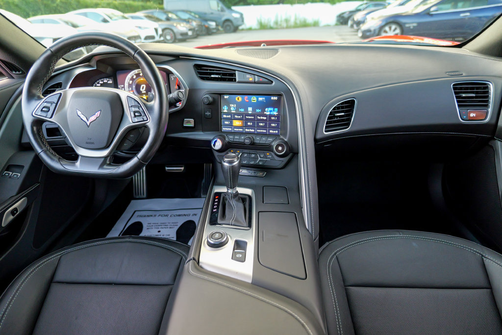 Used 2016 Chevrolet Corvette Stingray Coupe RWD image 34