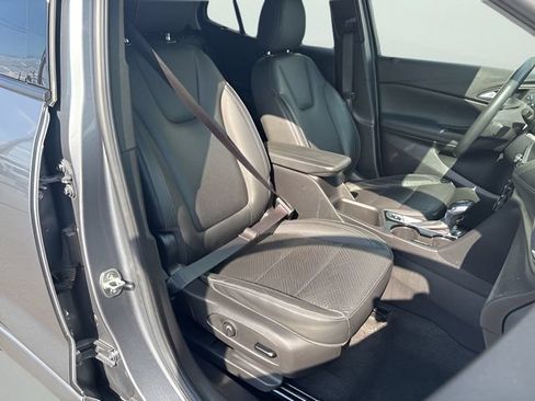 Used 2022 Buick Encore GX Essence w/ Advanced Technology Package AWD/4WD image 15