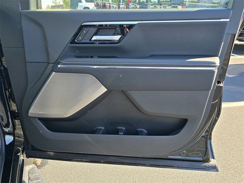 New 2025 GMC Sierra EV Denali image 30