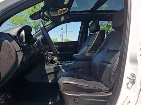 Certified 2019 Jeep Grand Cherokee High Altitude AWD/4WD image 13