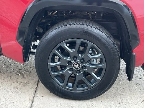 Used 2025 Toyota Tundra Platinum image 8