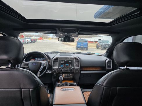 Used 2016 Ford F150 Limited w/ Trailer Tow Package image 29