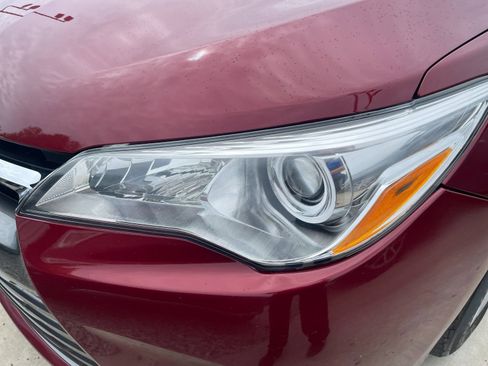 Used 2017 Toyota Camry LE FWD image 7