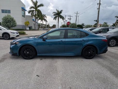 Used 2025 Toyota Camry SE w/ Multimedia Upgrade Package FWD image 8