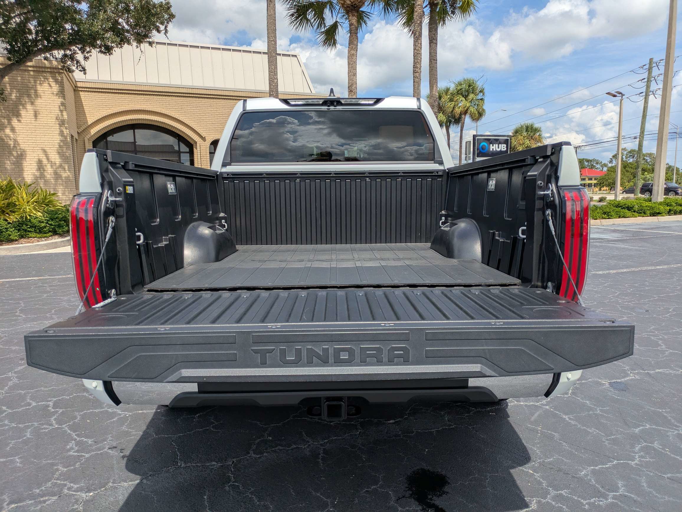 Used 2025 Toyota Tundra 1794 Edition w/ TRD Off-Road Package AWD/4WD image 9