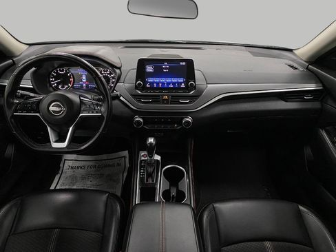 Used 2024 Nissan Altima 2.5 SR image 20