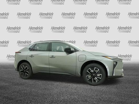 Used 2026 Toyota bZ FWD image 29