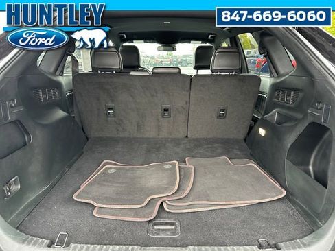 Used 2022 Ford Edge ST-Line AWD/4WD image 9