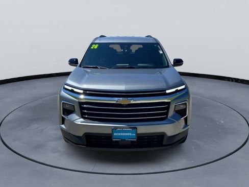 Used 2026 Chevrolet Traverse LT AWD/4WD image 11