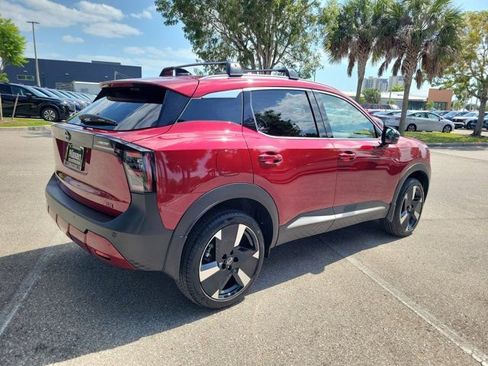 Certified 2026 Nissan Kicks SR image 5
