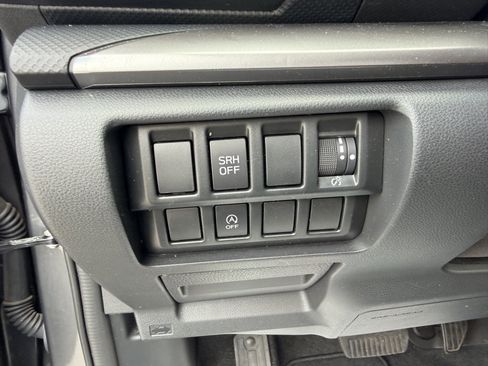 Used 2023 Subaru Forester Premium AWD/4WD image 12