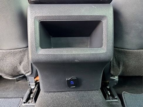 Used 2024 Toyota Camry SE FWD image 14