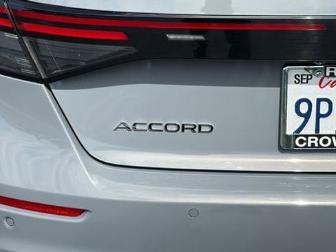 Used 2024 Honda Accord EX-L image 12