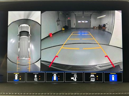 Used 2023 Chevrolet Tahoe LT w/ LT Signature Plus Package image 23