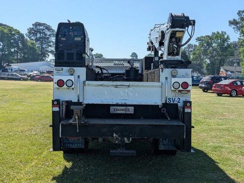 Used 2015 Ford F550 4x4 Regular Cab Super Duty image 4